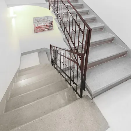 La Bella Pensionat 3*